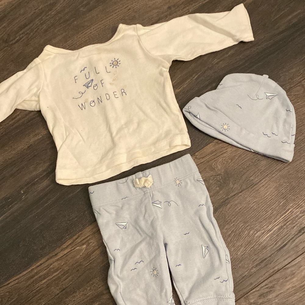 Newborn Carters blue outfit with hat